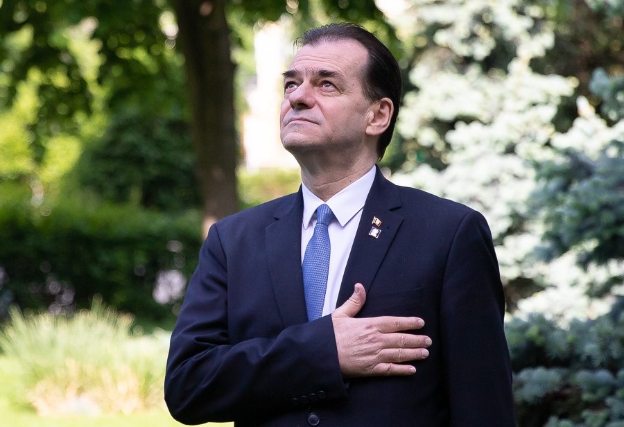 Ziua Aviației Române. Mesajul premierului Ludovic Orban ...