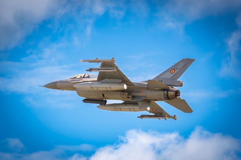 F 16 Romania - Tensiuni la granița NATO: România ia în calcul activarea Articolului 4 după ultimele incidente cu drone rusești