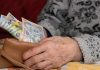 Pensiile intră mai devreme în septembrie: Când ajung banii la pensionari și cine primește sume în plus după recalculare