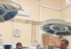 Un bătrân a ajuns de urgență la spital după ce s-a înecat cu un os. Medicii din Iași i-au salvat viața