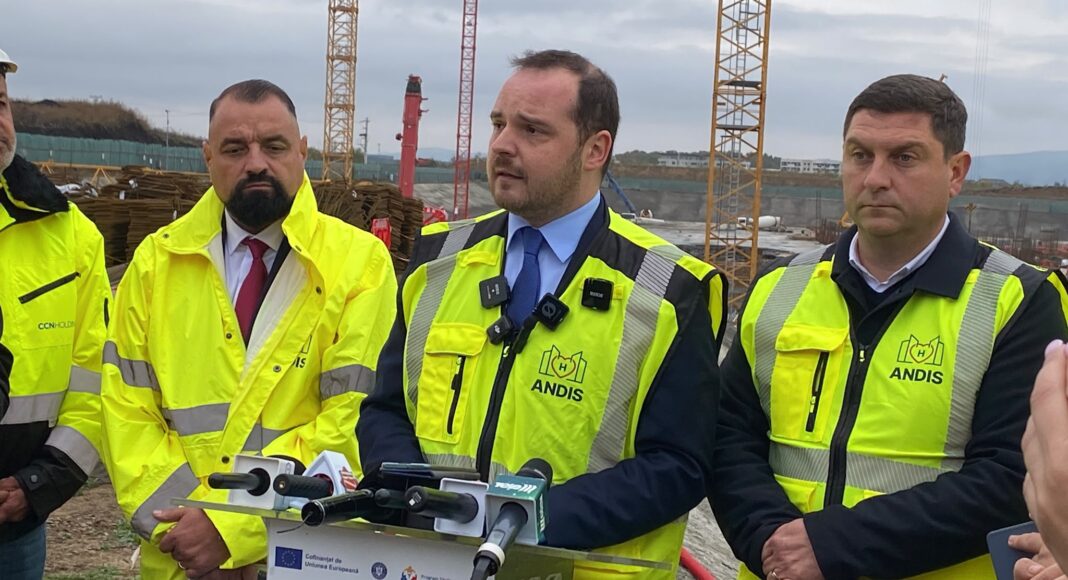 Alexandru Rogobete la conferința de presă de pe șantierul Spitalului Regional de Urgență din Iași
